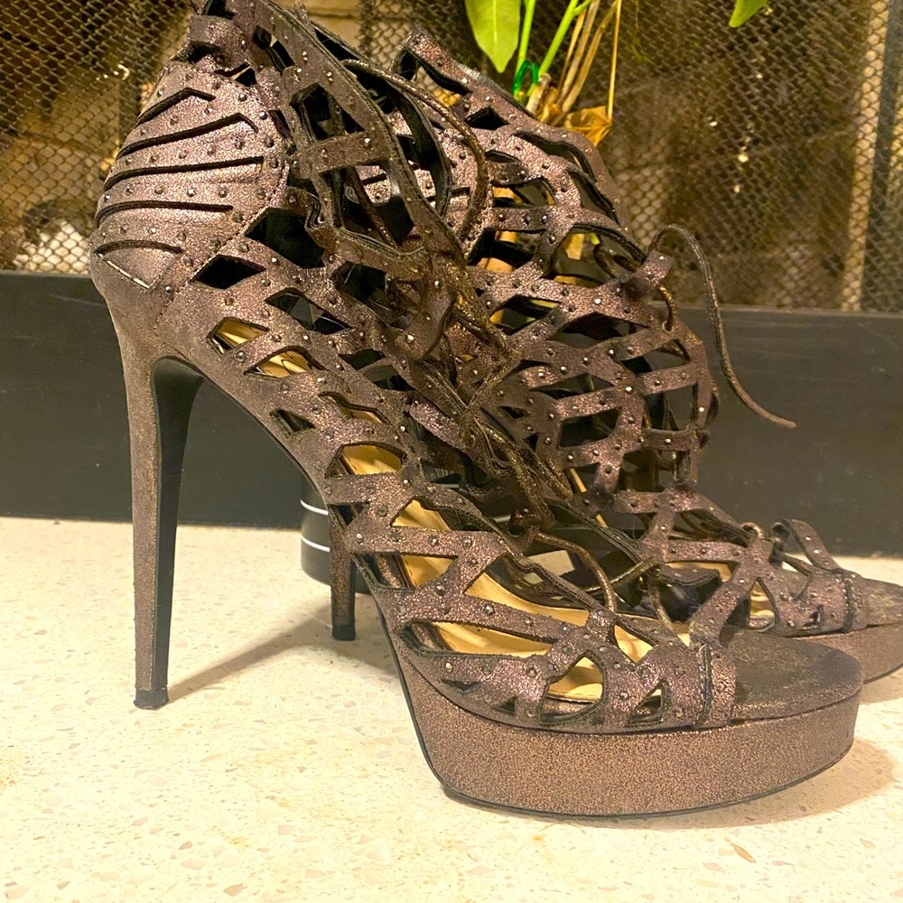 Bronze Strapy heels.